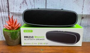 robot speaker bluetooth